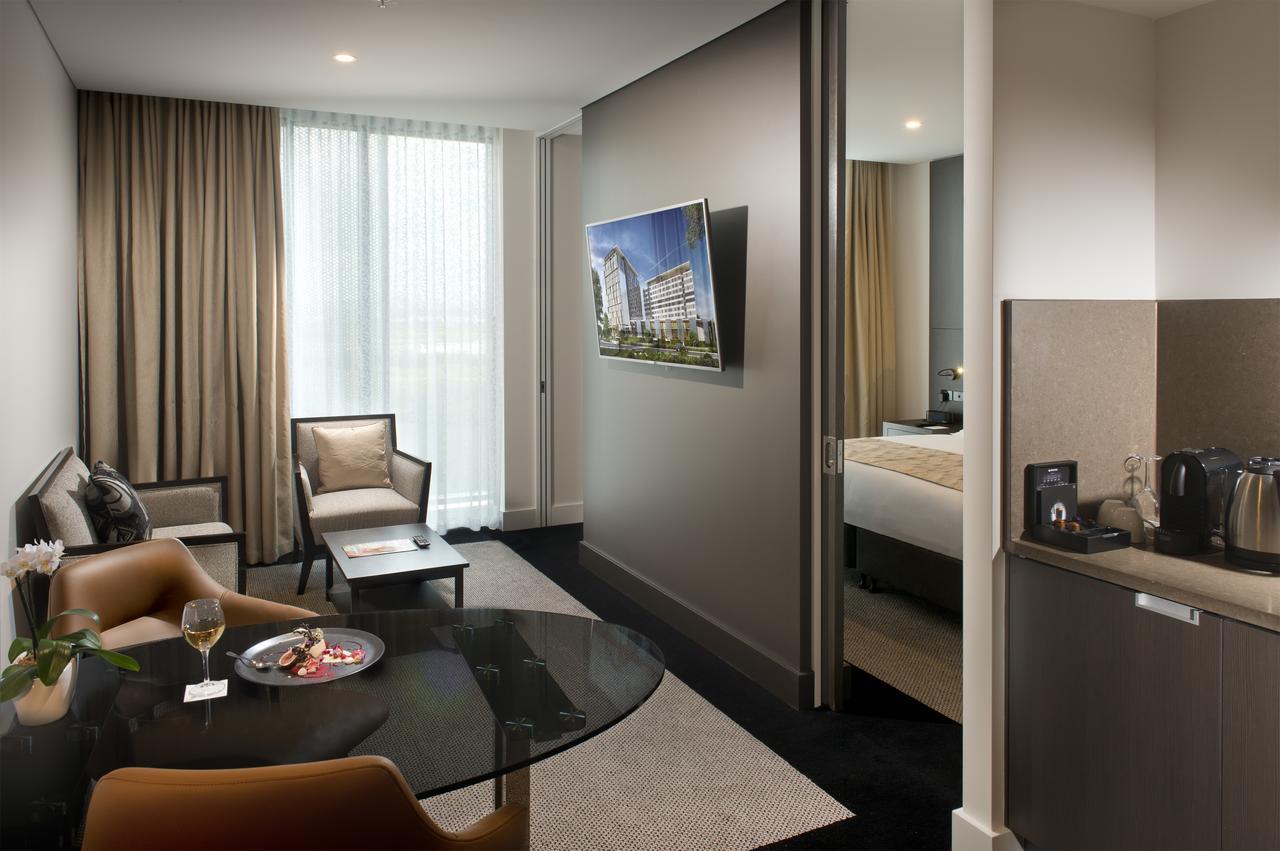 Отель Pullman Brisbane Airport Экстерьер фото A typical apartment